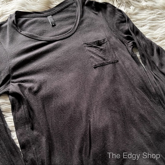 11thstreet | Raw Edge Black LS - Picture 6 of 9